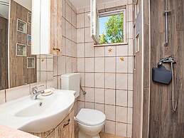 Holiday Home Happy Holiday