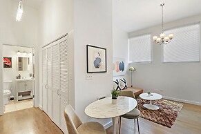 1BR Perfect Home in West Loop