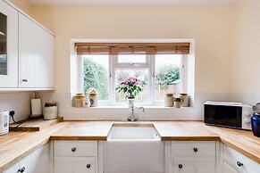 Whitstable's Beachcombers, Sleeps 10, Dog Friendly