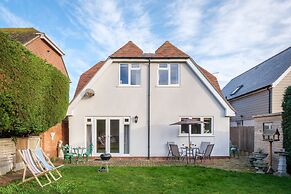 Whitstable's Beachcombers, Sleeps 10, Dog Friendly