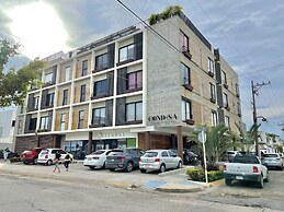 Condesa Apartments