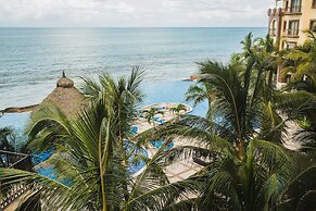 Gavias Grand Ocean Front