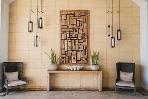 Gavias Grand Ocean Front