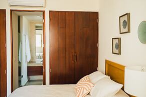 Gavias Grand Ocean Front