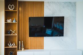 Gavias Grand Ocean Front