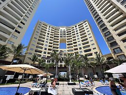 Gavias Grand Ocean Front