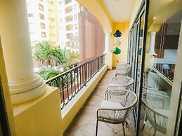 Gavias Grand Ocean Front