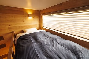 the circle apartment