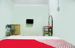 OYO 91967 Rajawali Inn