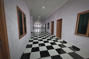 EXPRESS O 91979 Penginapan Tondong Ta