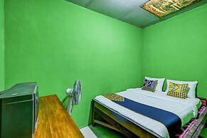 OYO Homes 90996 Desa Wisata Pulesari Syariah