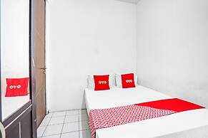 OYO 90791 Royale Margorejo