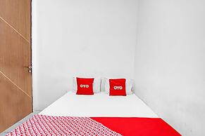 OYO 90791 Royale Margorejo