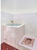 OYO Life  90539 Taman Borobudur Guest House Syariah