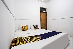 OYO Homes 90914 Eco Tourism Desa Cipada Bukit Senyum Homestay Syariah