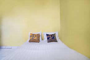 OYO Homes 90914 Eco Tourism Desa Cipada Bukit Senyum Homestay Syariah