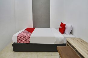 OYO Living 90950 Forzando House