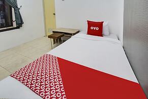 OYO Living 90950 Forzando House