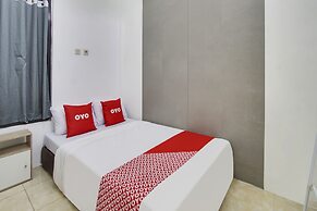 OYO Living 90950 Forzando House