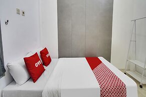 OYO Living 90950 Forzando House