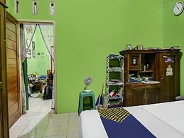 OYO Homes 91153 Desa Wisata Kawasen