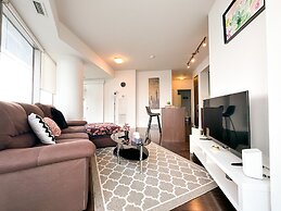 Luxury 2 Bedroom Lakeview