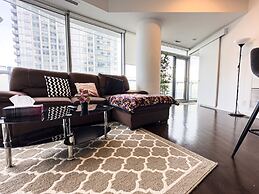 Luxury 2 Bedroom Lakeview