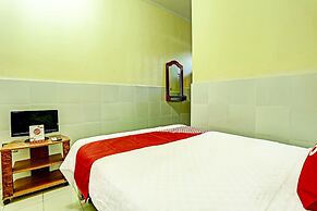 OYO Collection O 91125 Puri Dewa Bharata