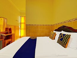 SPOT ON 91912 Hotel Citra Dewi 2