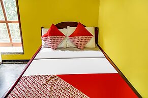 OYO Homes 90984 Kampung Wisata Ekologi Puspa JagadNearGunung Kelud