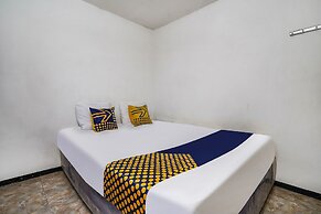 OYO Homes 91009 Eco Tourism Desa Cibodas Areng 4 Syariah