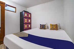 OYO Homes 91009 Eco Tourism Desa Cibodas Areng 4 Syariah