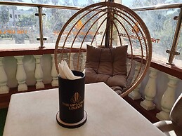 The VIP Luxury Lounge