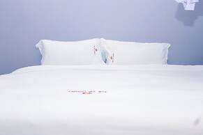 The VIP Luxury Lounge