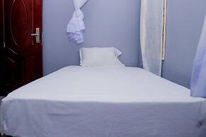 The VIP Luxury Lounge