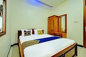 OYO Homes 91095 Desa Wisata Conto