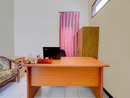 OYO Life 91116 Pelangi Residence Syariah