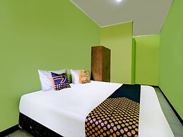 OYO Life 91116 Pelangi Residence Syariah