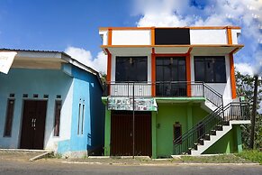 OYO Homes 91132 Desa Wisata KalipucangNearGreen Zone Indonesia