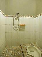 OYO Homes 91132 Desa Wisata KalipucangNearGreen Zone Indonesia