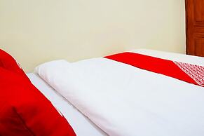Super OYO Flagship 90723 Berlima Guest House Syariah