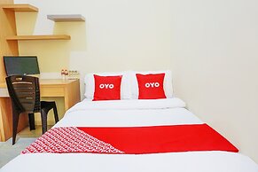 Super OYO Flagship 90723 Berlima Guest House Syariah