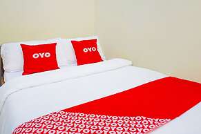 Super OYO Flagship 90723 Berlima Guest House Syariah