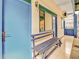 OYO Life 90523 Homestay Jenggolo