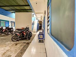 OYO Life 90523 Homestay Jenggolo