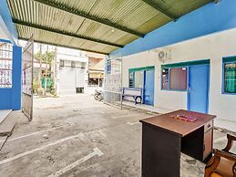 OYO Life 90523 Homestay Jenggolo