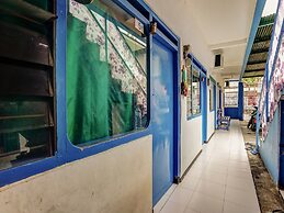 OYO Life 90523 Homestay Jenggolo