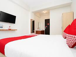 OYO 91964 Menara Rungkut Surabaya