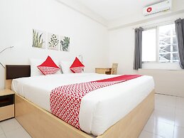 OYO 91964 Menara Rungkut Surabaya