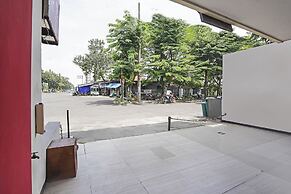 OYO D'lima Guest House Sub